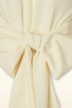 Rock N Romance Darla Wikkelblouse Met Korte Mouwen In Antiek Wit><noscript><img width=