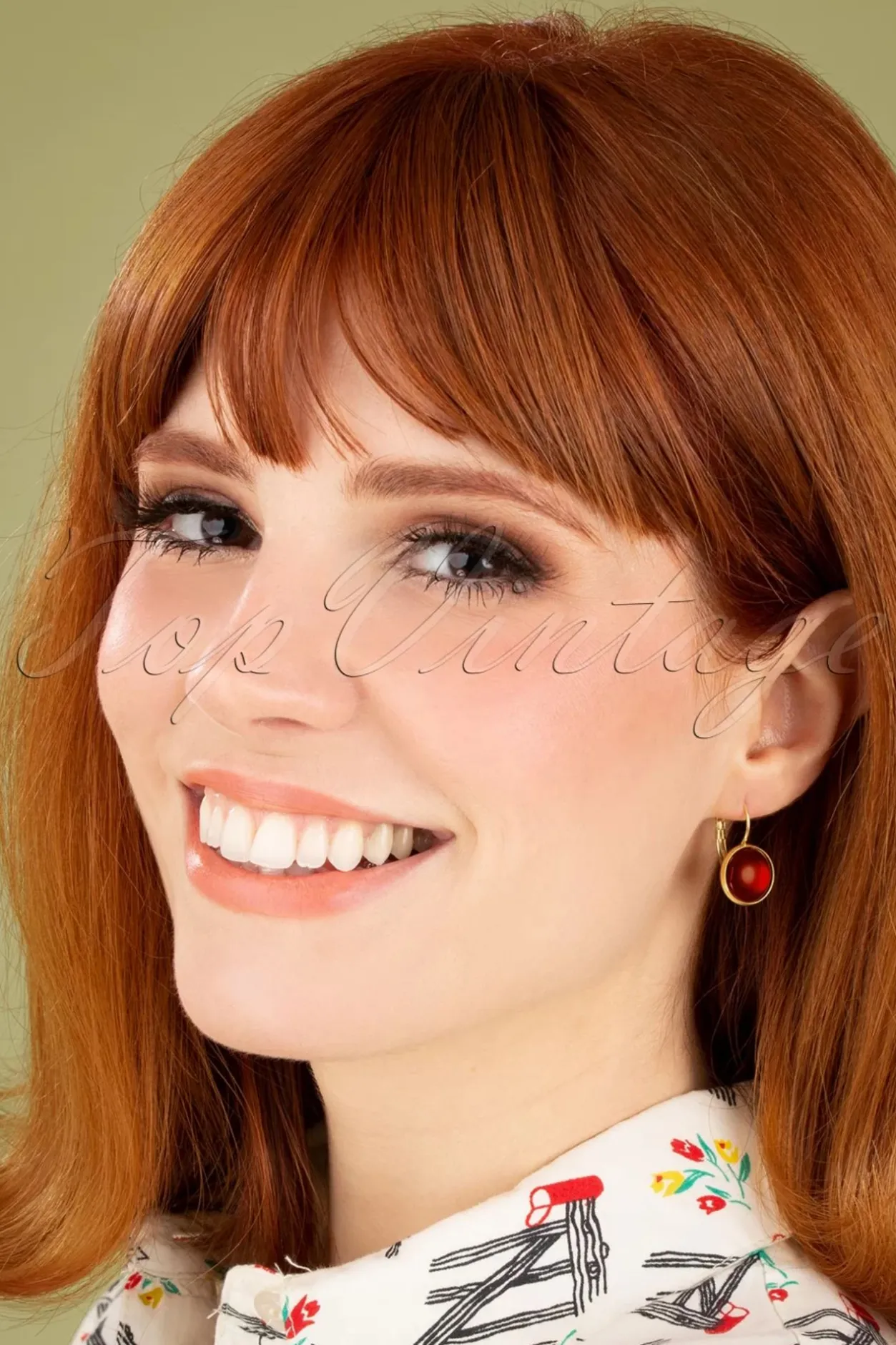 Urban Hippies Dot Vergulde Oorbellen In Donker Samba Rood>Vrouwen Sieraden