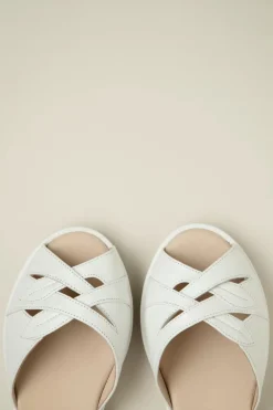 Charlie Stone Elba Sandalen In Wit>Vrouwen Sandalen