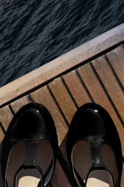 Lola Ramona u2665 Topvintage June Effortlessly Elegant Lakpumps In Zwart><noscript><img width=