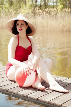 Esther Williams Klassiek Jaren Vijftig Eendelig Badpak In Rood><noscript><img width=