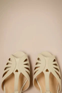 Banned Retro Secret Love Flats In Creme>Vrouwen Ballerina's