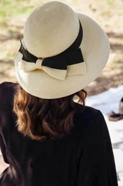 Brontu00e9 Tara Hoed In Naturel En Zwart>Vrouwen Hoeden & Fascinators