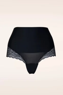 MAGIC Bodyfashion Tummy Shaper Lace Slip In Zwart><noscript><img width=